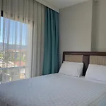 Deniz Manzarali, Plaja 100 Metre, Luks 3 *