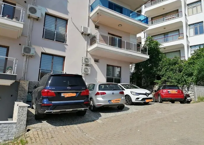 Deniz Manzarali, Plaja 100 Metre, Luks 3 Апартаменты