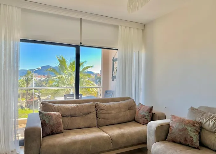 Deniz Manzarali, Plaja 100 Metre, Luks 3 Апартаменты Мармарис