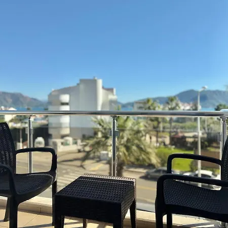 Deniz Manzarali, Plaja 100 Metre, Luks 3 Apartment *
