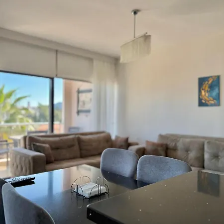 Deniz Manzarali, Plaja 100 Metre, Luks 3 Apartment Marmaris