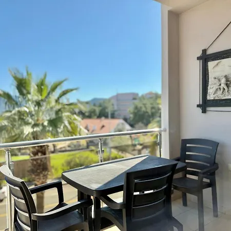 Deniz Manzarali, Plaja 100 Metre, Luks 3 شقة